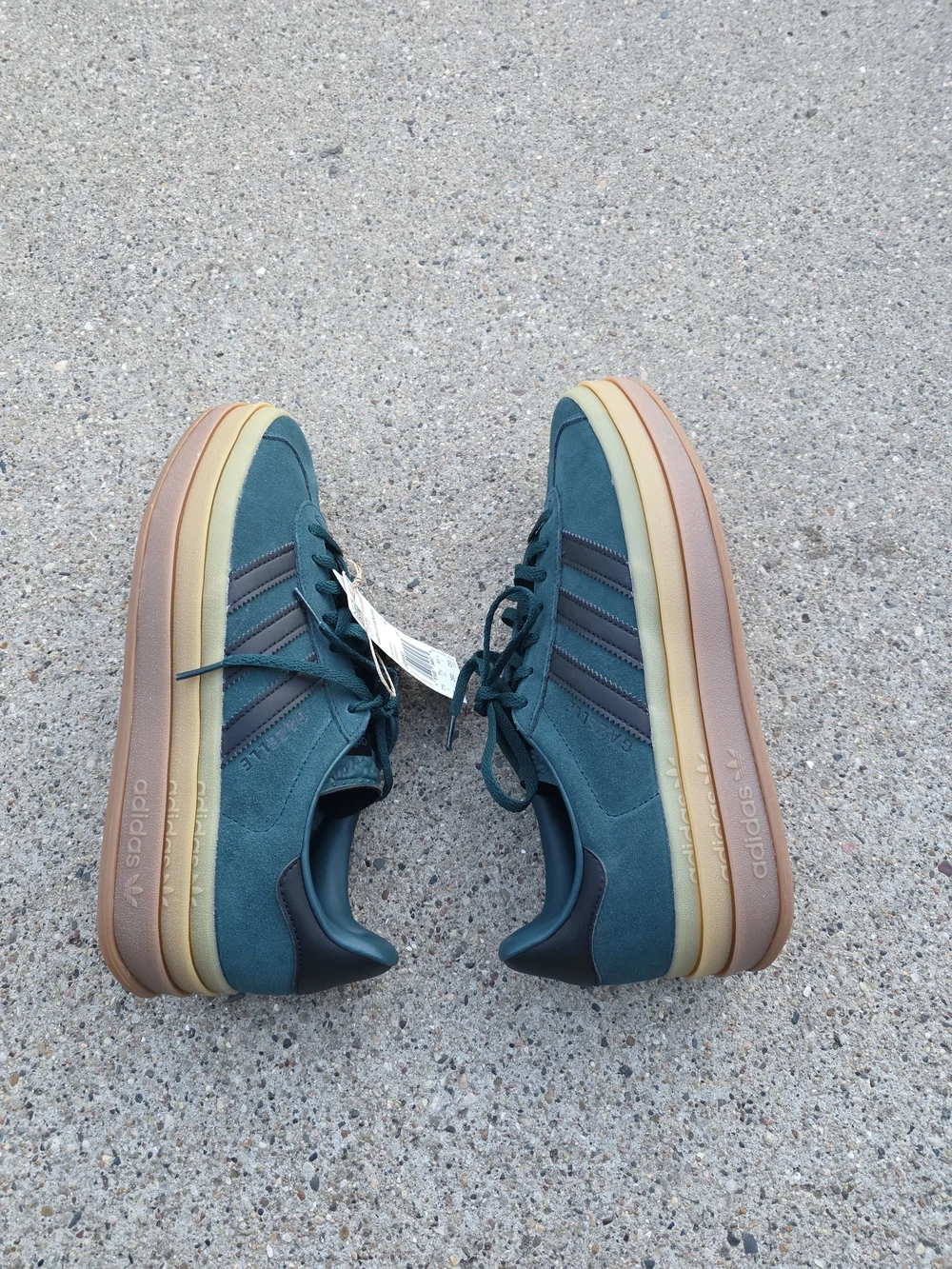 Adidas Women's Gazelle Bold sneakers Size 9 - Picture 9 of 12